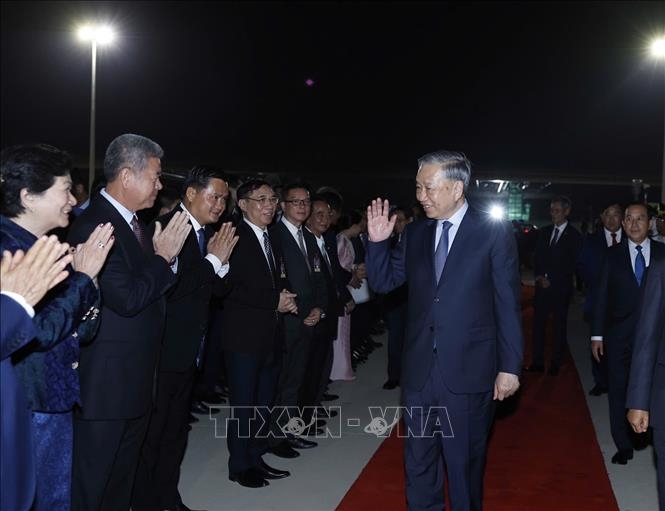 Party chief To Lam returns to Hanoi after Cambodia state visit